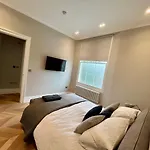 Luxury Apartment In Central London Zone 1